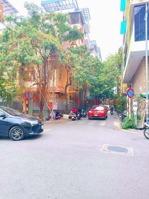 Car garage, 5m frontage, 5 houses from Hoang Cau street, 55m² x 5 floors - 19 billion _0
