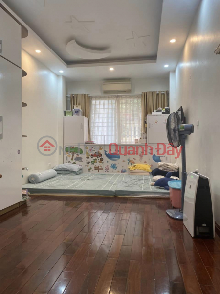 House of Hoang Hoa Tham. 46m2 6T. MT4.3m. 50 meters from the car. Passage. Good business. Elevator. Price: 8.5 billion VND Vietnam, Sales | đ 8.5 Billion
