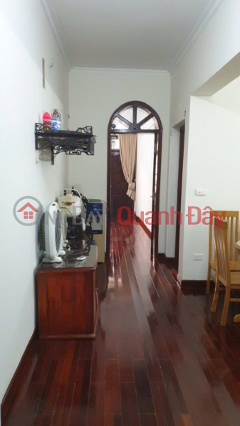 đ 9 triệu/ tháng Cho thuê căn hộ Tập thể tầng 2 Chùa Bộc, 60m2, 2 ngủ, 2 vệ sinh, 9 Triệu/th