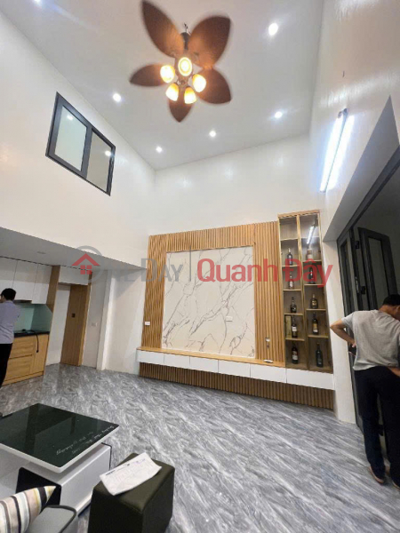 HOUSE FOR SALE IN KHAM THIEN - DONG DA, BEAUTIFUL NEW HOUSE, NEXT TO THE STREET, AIRY ALLEY, AREA 38M2, PRICE 5.55 BILLION Sales Listings