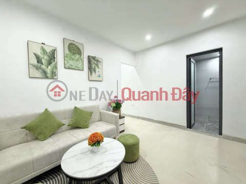 Cho thuê căn hộ đẹp Nguyễn Khánh Toàn 35m2, full đồ vào ngay _0