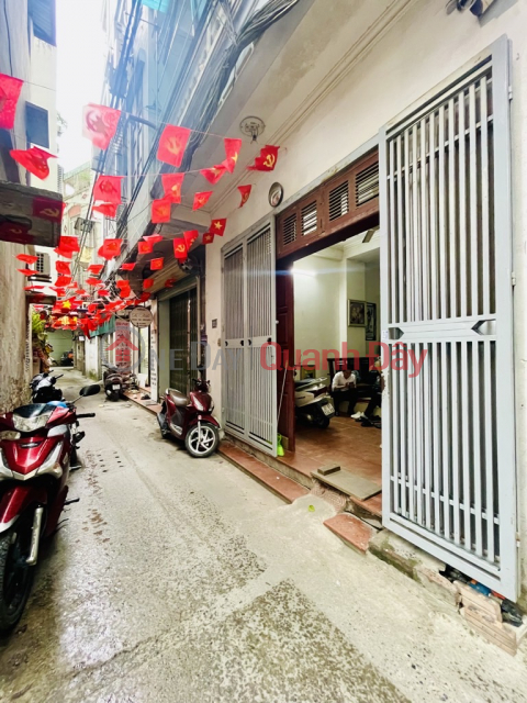8.6Tỷ Nhà Dòng Tiền Phạm Văn Đồng - Hoàng Quốc Việt Full Nội Thất, Gần Phố, 35m2, 6 Tầng _0