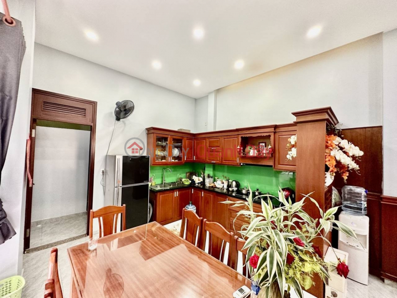 4-storey townhouse on Do Nhuan Street - 4.2m wide - 6 bedrooms - 10.2 billion | Vietnam, Sales | đ 10.2 Billion