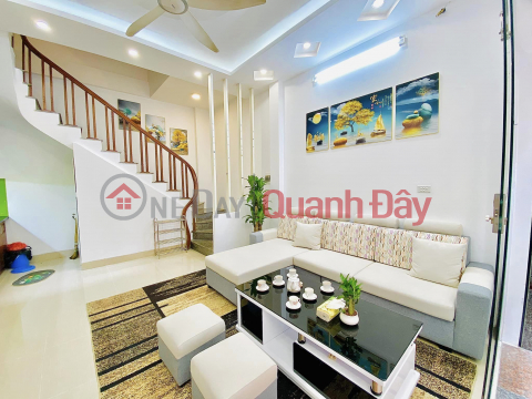 Truong Dinh - Owner sells house 42m2 x 5 floors for only 3.95 billion - big, beautiful alley _0