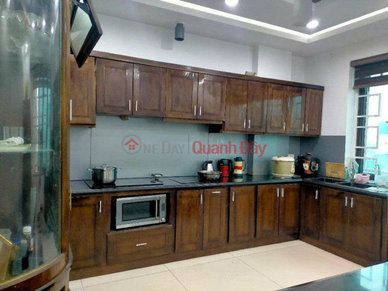 Bán nhà mặt phố Quán Thánh, 55m2, 4 tầng, mặt tiền 6m, 49.8 tỉ, vỉa hè, 400tr/năm | Việt Nam Bán đ 49,8 tỷ