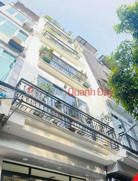 House for sale right in Tay Tra, 50m, 5 floors, 4.3m, car back door Sales Listings