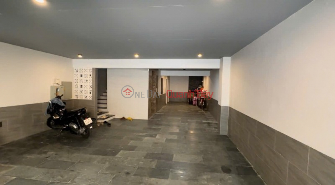 NGỘP BANK - GIẢM 1.6 TỶ -NHÀ 6 TẦNG – THANG MÁY - KĐT HÒA QUÝ - SÁT VÕ CHÍ CÔNG. Việt Nam, Bán, đ 9,99 tỷ