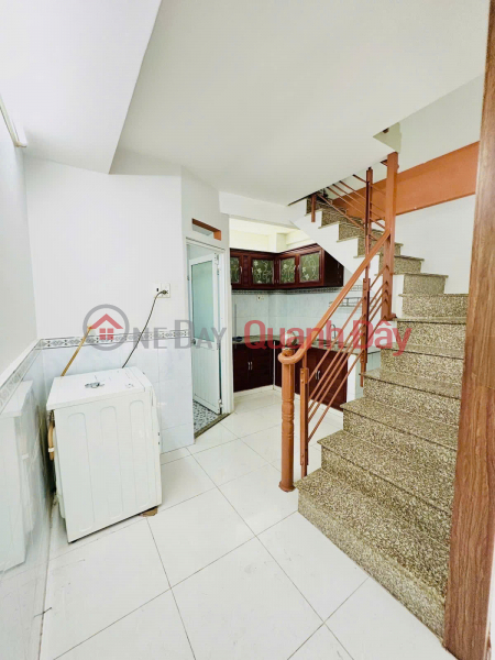 đ 4.2 Billion, Selling private house in Binh Dong, 3 bedrooms, 4 bathrooms, 3 floors, ward 14, district 8, slightly over 4 billion