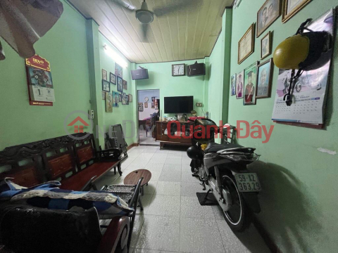 HOUSE FOR SALE ON NGUYEN TRUNG STREET - 96 TR\/M2 - CONVENIENT FOR NEW BUILDING INVESTMENT. _0