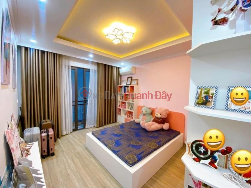 Property Search Vietnam | OneDay | Residential Sales Listings | House for sale in Thanh Xuan district, Vu Tong Phan street 35m 5T 3 bedrooms, alley near new house street, just 4 billion VND contact 0817606560