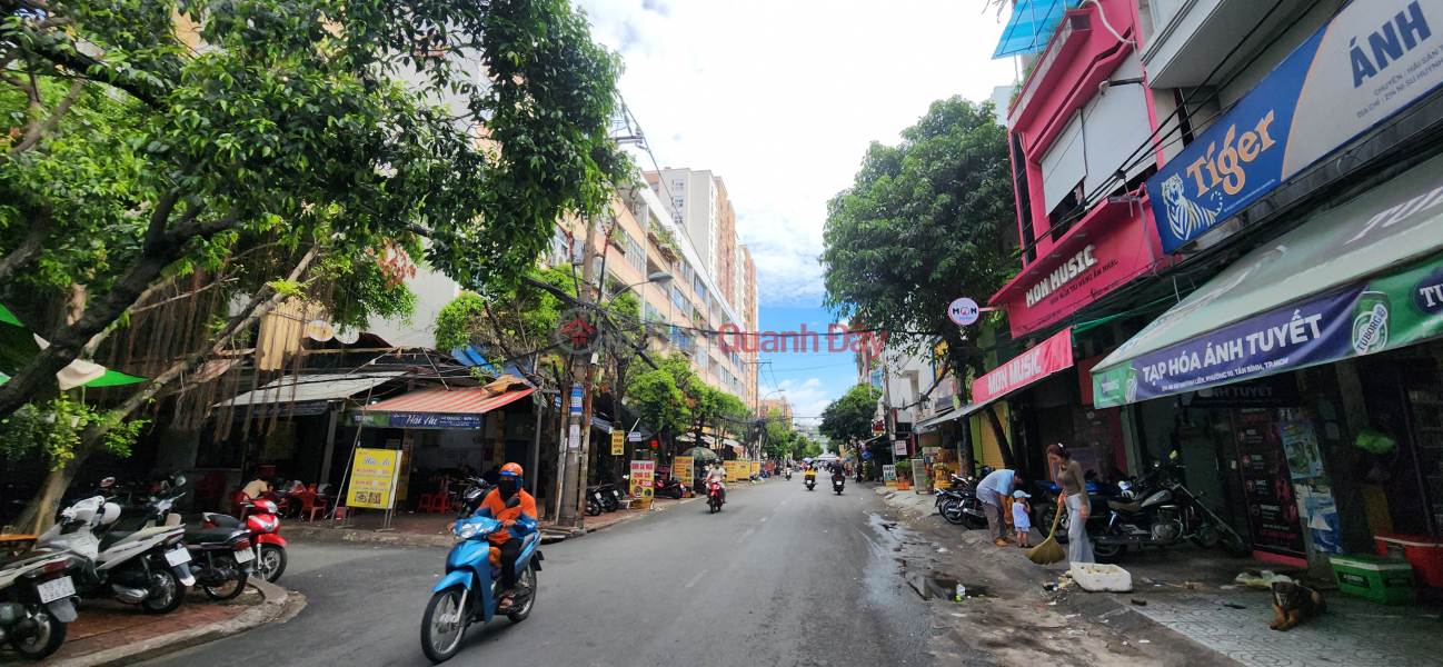 Cho thuê nhà Mặt Tiền Ni Sư Huỳnh Liên Q.Tân Bình 96m², 18Triệu - ĐỐI DIỆN CHUNG CƯ Việt Nam | Cho thuê đ 18 triệu/ tháng