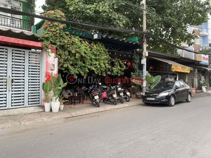 Selling Social House on Tan Thoi Nhat Street 02, District 12, 136m2, price 5 billion 5 TL. Sales Listings