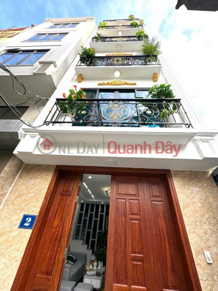 Giai Phong 6 floors elevator, corner lot, car parking at door, near street, super convenient surrounding Sales Listings