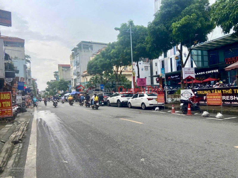 Property Search Vietnam | OneDay | Nhà ở | Niêm yết bán | MẶT PHỐ - NHÀ MỚI ĐẸP - LÔ GÓC - THANG MÁY - ĐANG CHO NGÂN HÀNG THUÊ 70TRIỆU 1 THÁNG