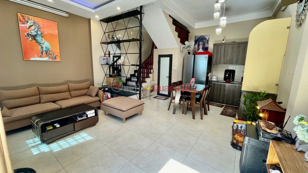 , Please Select | Residential, Sales Listings | đ 5.7 Billion