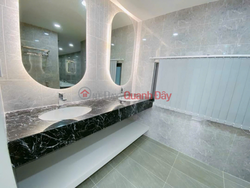 đ 27 Million/ month HOUSE NEAR AIRPORT, 6M WIDE, 4 ROOMS, FULL FURNISHED