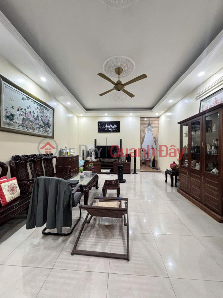 đ 24 Billion | AIR LOT - TWO CARS AVOID LONG BIEN INVESTMENT PRICE