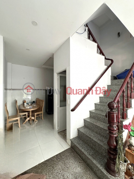 House for sale in District 9, Nguyen Duy Trinh, 57m2. P\\/lot, 8m road with curb, only 3ty Sales Listings