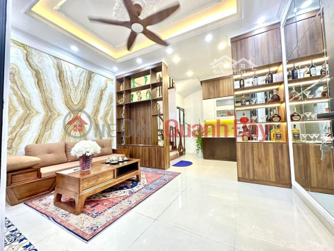 House for sale in Tay Son, car business, 51m2 wide frontage, beautiful and rare, price slightly over 13 billion _0