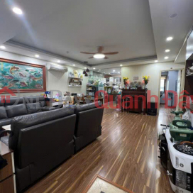 Bán CHCC C37 Bắc Hà. DT 105m, 03 ngủ, SĐCC. Giá 8,2 tỷ. LH: 0964769634 _0