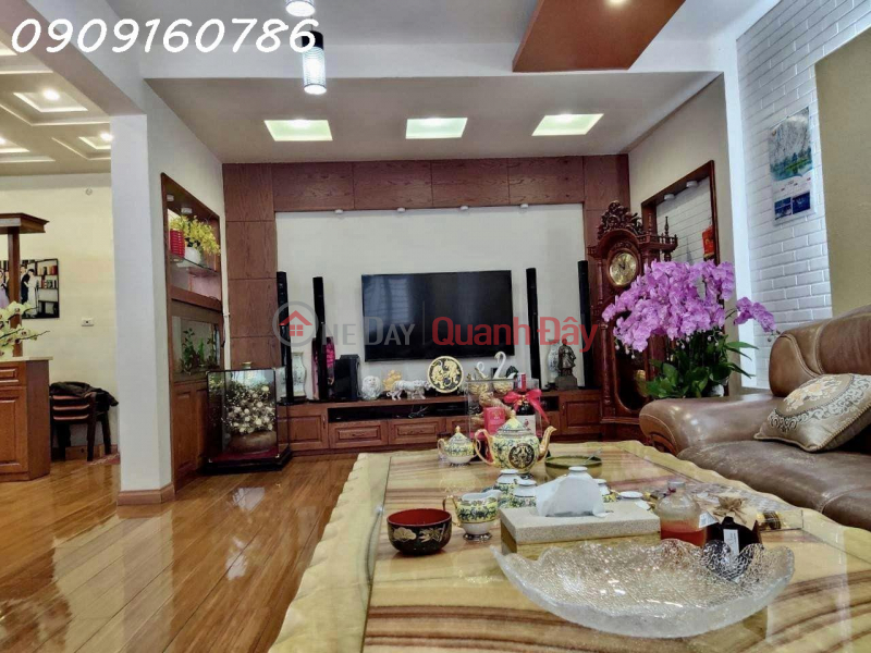 New, beautiful house cake, interior of Tran Quoc Hoan lot, actual 60m2, 5 floors, car, 12 billion Sales Listings