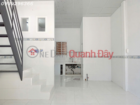 Cho thuê nhà riêng kiên cố, 2 phòng ngủ, có trang bị tiện nghi ở Cồn Khương _0