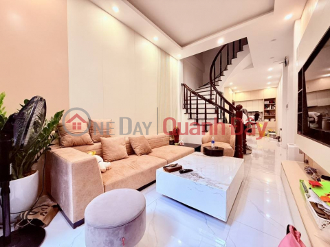 HOUSE FOR SALE IN DINH CONG, CAR PARKING AT DOOR, USAGE AREA 47M2, PRICE 7.6 BILLION _0