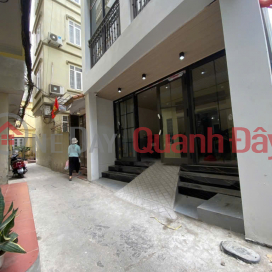 NEWLY CONSTRUCTED CCMN BUILDING FOR SALE IN CAU GIA CENTER, CASH FLOW 850 MILLION/YEAR, 6 FLOORS. 66M2 FRONTAGE 5M 19 BILLION _0