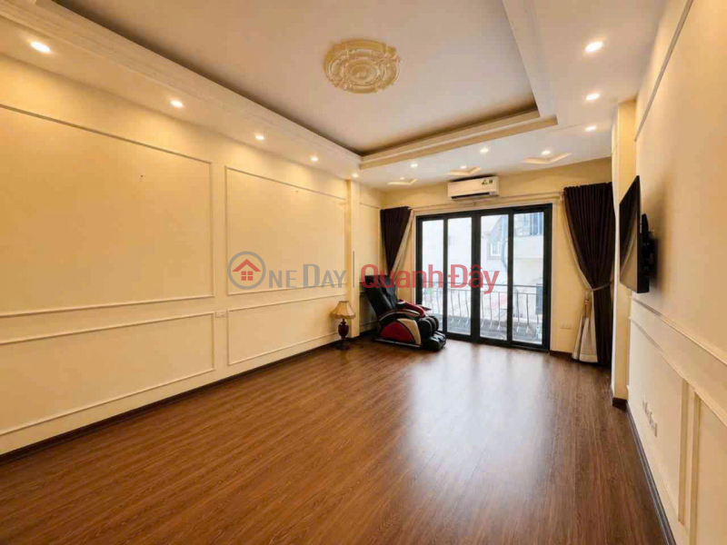 NHÀ ĐẸP ĐÀM QUANG TRUNG – NGÕ THÔNG – CHỈ 30M RA MẶT PHỐ 40M² x 5 TẦNG FULL NỘI THẤT GIÁ 8,X TỶ Việt Nam Bán, đ 8,35 tỷ