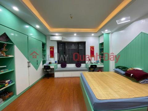 Giảm chào 200tr! Bán nhà Lê Thanh Nghị, 70m2, 4 tầng, mặt tiền 4m, 25.4 tỷ, ô tô _0