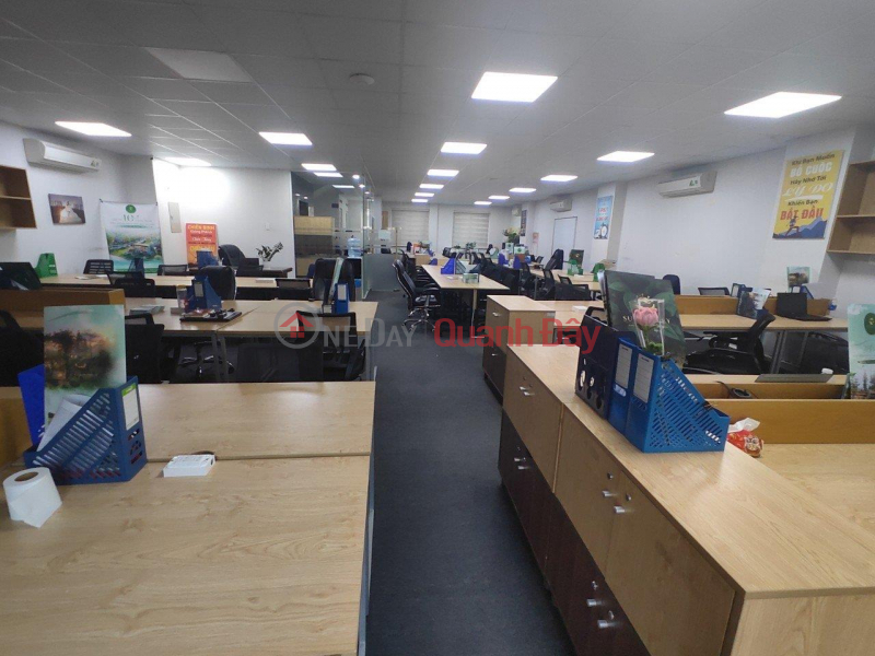 Cho thuê tòa nhà văn phòng đường Vũ Tông Phan - An Phú 10x20 Giá chỉ 200 Niêm yết cho thuê