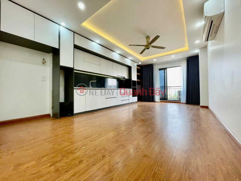 đ 17 tỷ ĐẲNG CẤP NHÀ DÂN XÂY, THANG MÁY XỊN, TẶNG NỘI THẤT, GARA 7 CHỖ, ÔTÔ TRÁNH, DỪNG ĐỖ.