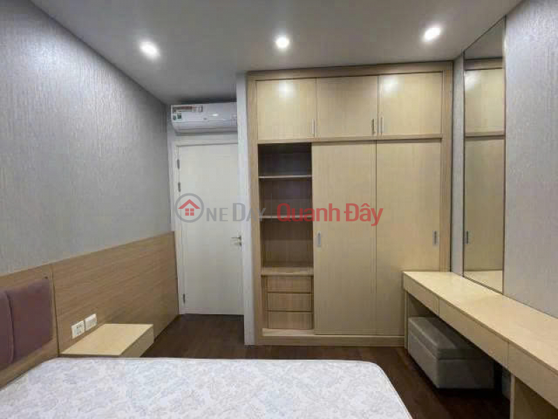 Property Search Vietnam | OneDay | Nhà ở | Niêm yết bán | CỰC HIẾM - CĂN ĐẬP THÔNG 90m2 tầng trung tại C2/Vinhomes D\'capitale bán/ 9.X tỷ