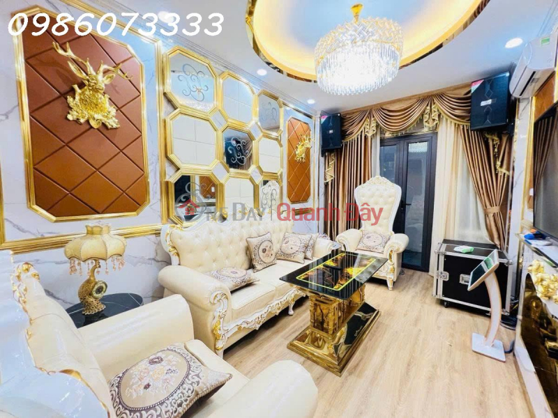 Dang Tien Dong 67m 5 floors 13.88 billion car parking at VIP gate 0986073333 Sales Listings