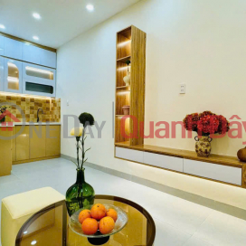 ► House on Tran Cao Van Street near the parking lot, 40m2, 2 floors, ready to move in, 3.x billion VND _0