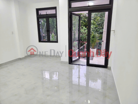 2-STOREY, 2-FACADE HOUSE FOR RENT IN AN BINH CAR ALLEY, WARD 3, DA LAT, PRICE 10 MILLION VND _0