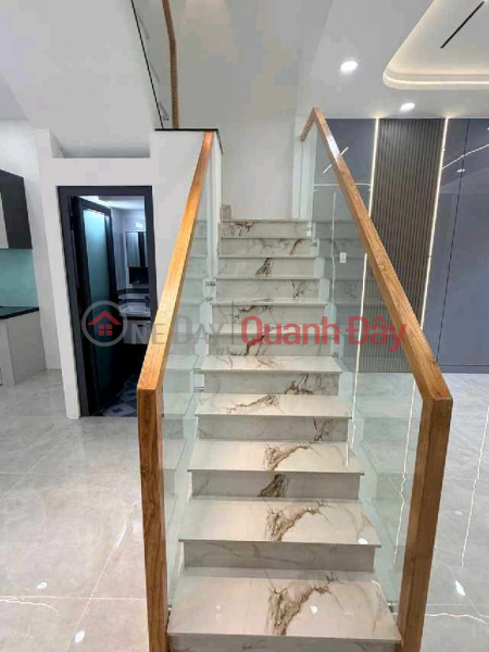 , Please Select, Residential Sales Listings đ 6.5 Billion