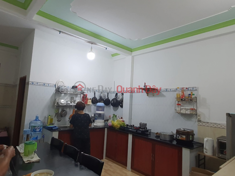 đ 7 Million/ month 51. House 7 million 2 bedrooms Nguyen De