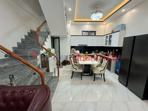 House for sale at 139 Ngo Gia Tu near Cau Rao, area 60m 4 floors PRICE 3.2 billion full of genuine furniture _0