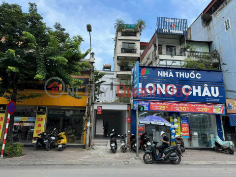 MP TON DUC THANG - BEAUTIFUL LOCATION - SQUARE LAND PLOT.<br \/> - Current CASH FLOW is light at 120 MILLION\/MONTH - INVESTMENT IN CONSTRUCTION _0