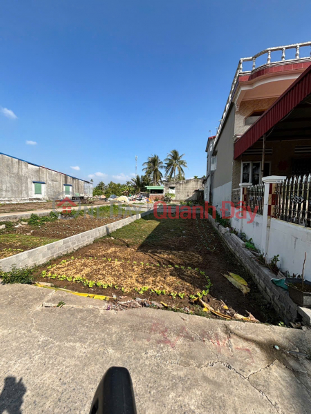 8xx TRIỆU – CHỈ CÒN 2 LÔ F0 QUYẾT TIẾN 2 – GẦN CHỢ – NGANG 5M HIẾM ZALO 0567 222 555 Niêm yết bán