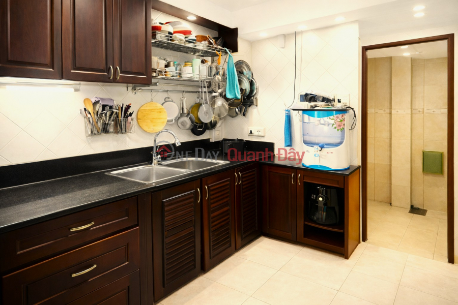 Property Search Vietnam | OneDay | Residential Sales Listings | HUYNH VAN BANH HOUSE, 55M2, 4 FLOORS, 4M FRONTAGE, 4M ALLEY, JUST A FEW STEPS TO TRUCK ACCESS, HIGH-CLASS RESIDENTIAL AREA