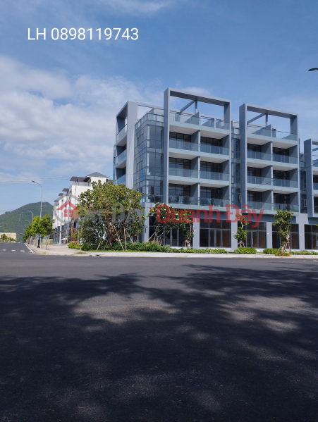 L\'aurora, Vietnam | Sales, đ 2.6 Billion