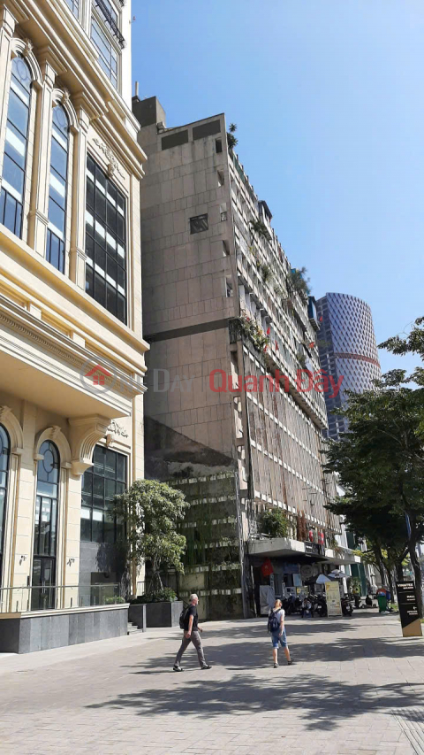 GREAT PRICE - DIRECT OWNER - URGENT SALE OF BEAUTIFUL APARTMENT IN THE HEART OF SAIGON _0
