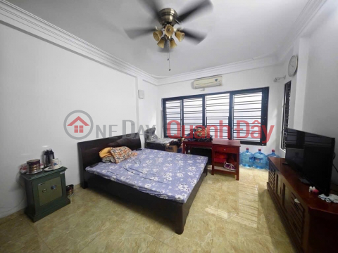 VU MIEN TAY HO, AREA 43M x 7 FLOORS, ELEVATOR, 13.5 BILLION, A FEW STEPS TO THE LAKE _0