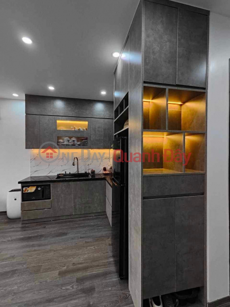 The owner is selling a 3-bedroom, 2-bathroom apartment of 76 square meters, a beautiful corner unit. Best price in Hanoi 1.9tyxx | Vietnam, Sales | đ 2.0 Billion