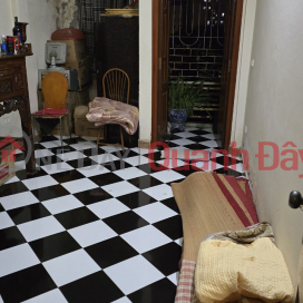 FOR RENT PRIVATE HOUSE ON 2 LANE, 5 FLOORS, 5 BEDROOM, 43 M2, 15 MILLION _0