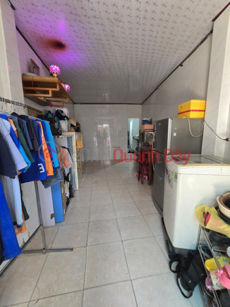 ► House in a 3m wide alley in Hai Phong, connecting to Le Duan street, 30m2, single-story, clean, slightly over 2 billion VND. Sales Listings