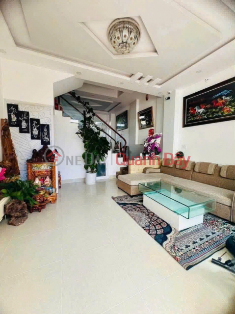 Whole house for rent on Phu Dong Thien Vuong street, Da Lat, Lam Dong, for 18 million VND. _0