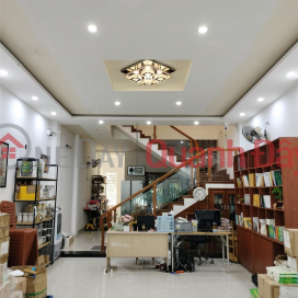 2-STOREY HOUSE ON ME THU STREET - HOA XUAN, ONLY 6.5 BILLION! _0